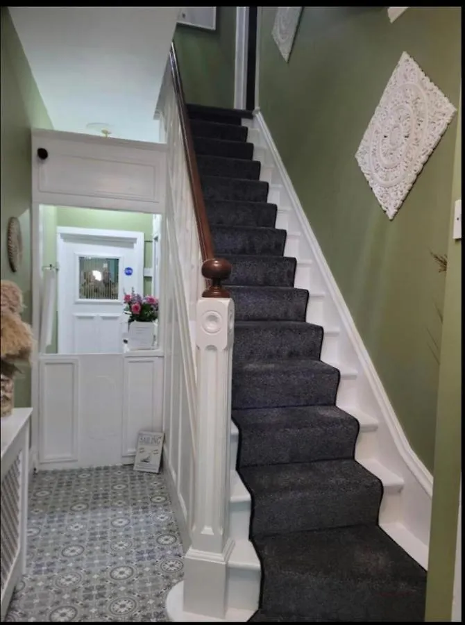 By The Seaside Bed & Breakfast Blackpool United Kingdom